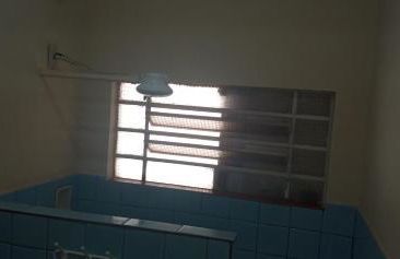 Casa com varanda, 2 quartos, wi-fi, próximo ao centro da cidade - Foto 11