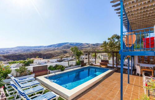 Blue House I Pool I Art I BBQ I Peace I Relax - Foto 2