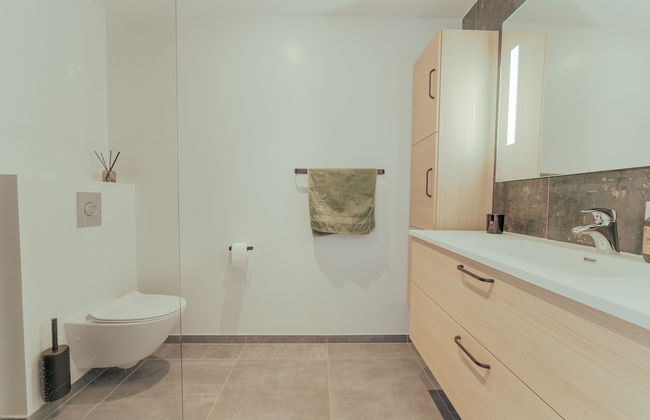 Experience Luxury Living With A Great View - Foto 18