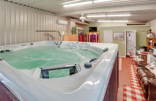 3 Mi to Dtwn Wichita Falls Gem with Private Sauna! - Foto 26