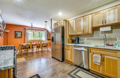 Wilmington Retreat Near Trails, Skiing and Festivals - Photo 6