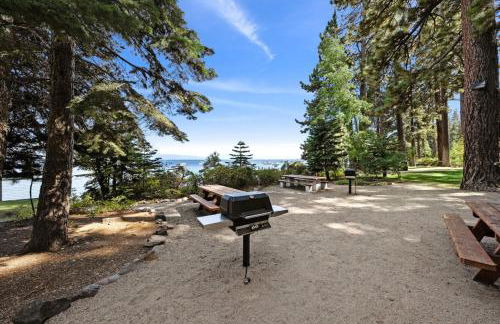 Tahoe City Retreat - For 8 - Foto 51