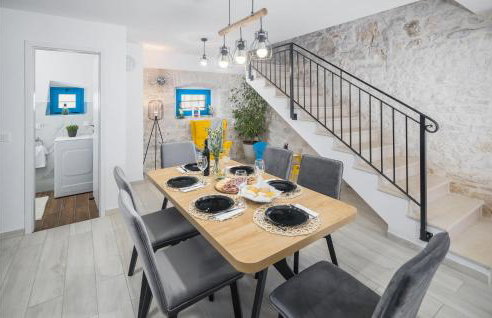 2 Bedroom Cozy Home In Visnjan - Photo 14