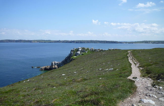 Holiday Home With sea Views, Tregarvan - Foto 19