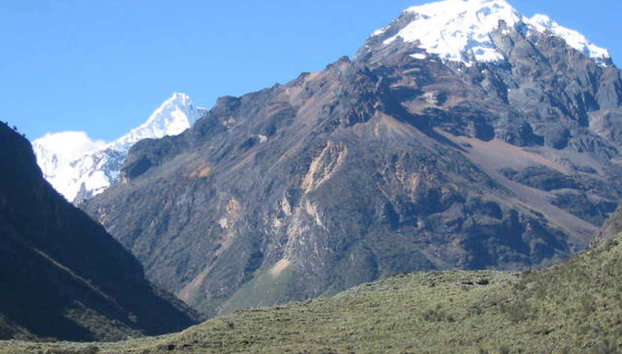 Private Lake Churup Hike - Photo 5, Hiking route to the lake