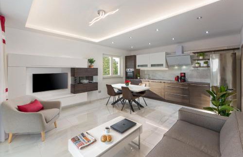 Viras Luxury Holiday - Photo 5