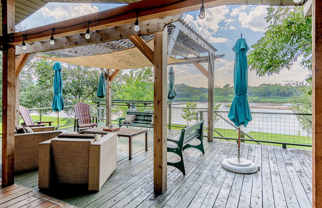 River Oaks Oasis - Foto 21