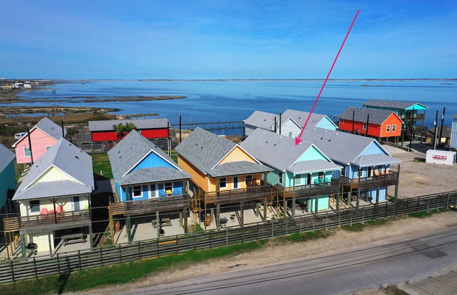 Balcony w/ Bay View Shared Pool + Boat Dock Fat Flounder by Avantstay - Foto 41