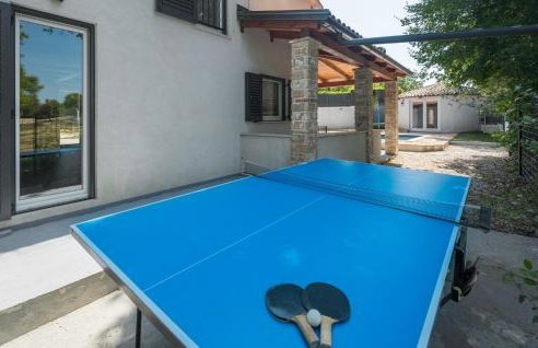 Beautiful Home In Krnicari With Wifi - Foto 8