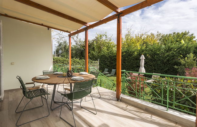 Estia Coastal Dream - Lush & Enchanting Garden Gem - Foto 8