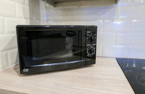 1 bed Apt close to Leeds Arena Sleeps up to 4 people F4 - Photo 7