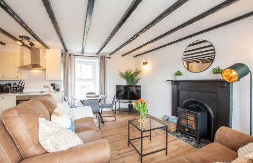 Northern Hideaways Castle Hill View, Bellingham - Photo 24