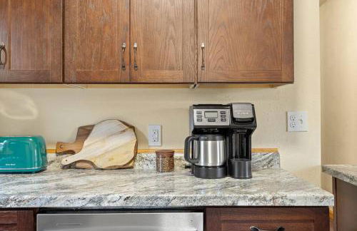 JoLee Pines, Close to Attractions, Great View - Foto 17