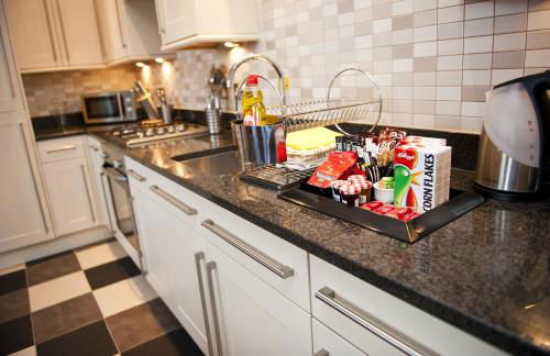 Harbourside Apartments with Private Parking - Foto 74