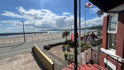 Stunning 2 Bedroom Beach Apartment With Garden - Foto 3