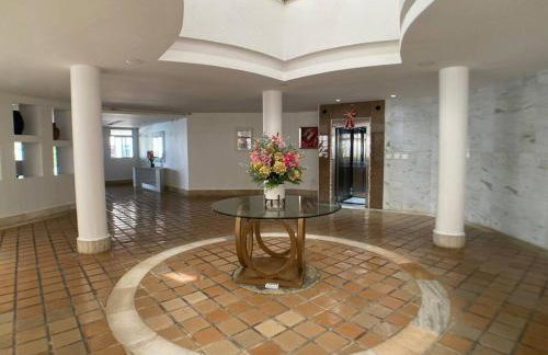 Apartamento na Praia do Forte CF - Foto 11