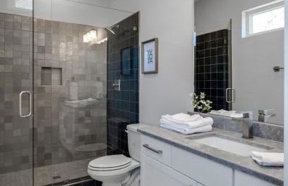 Rooftop Views - Hot Tub - Near Honky Tonks & Bars - Photo 25