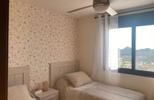 Luminoso cálido APT con vistas - Foto 18