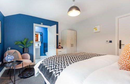 Ashton Getaway Sleeps 14 Free Parking - Foto 24