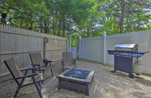 5 Mi to Beach Cape Cod Getaway with Grill - Foto 22