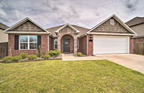 Family-Friendly Home about 16 Mi to Fayetteville - Foto 3