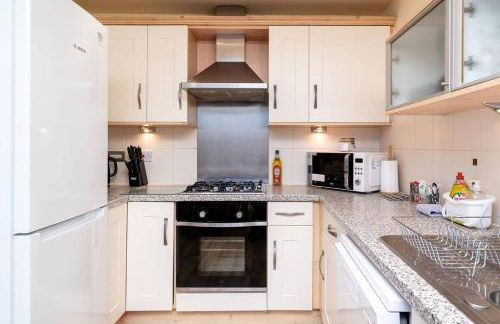 4 Bedroom Townhouse In Stirling - Photo 19