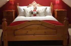 A Cozy Bothy Retreat with Hot Tub - Photo 10