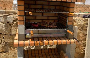 Moradia Olival- BBQ, 2 Quartos, Quintal - Foto 7