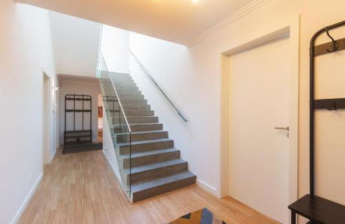 Beach Villa - 16min to Downtown - 30 PPL - Foto 31