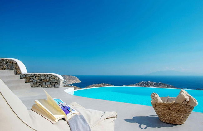 Elegant Villa With View - Foto 26