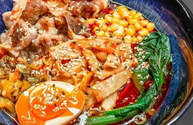 Sojourn Lovely Hill Family Home with Backyard near DC Icons - Foto 30