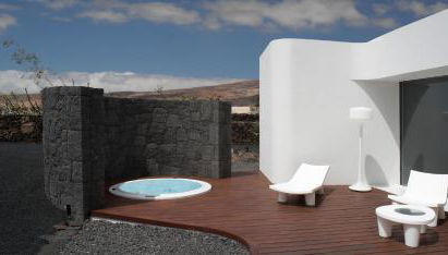 VULKANO Villas - Foto 5, Garden view