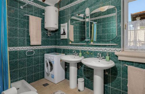 Holiday Home Gemütliches Ferienhaus in Ružići mit Offenem Kamin by Interhome - Foto 14