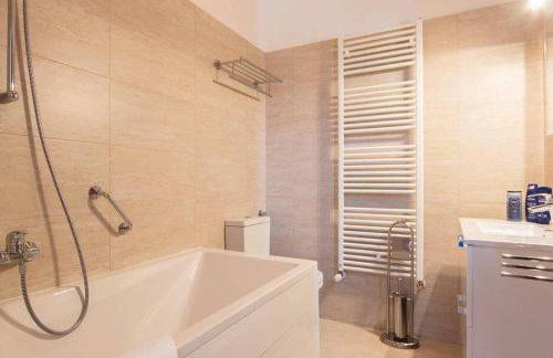 Villa Dora in Central Istria kids friendly with private pool and playground for 10 persons - Foto 41