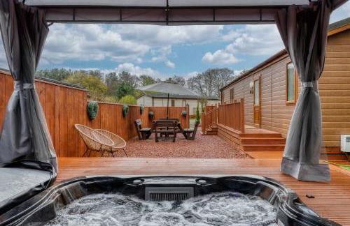 Family Luxury York Cabin Retreat with hot tub - Foto 19