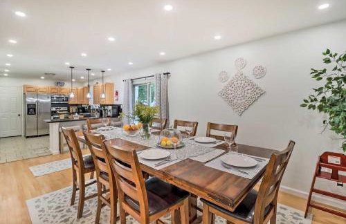 Game Room and Yard Family Paradise in Pocono Summit - Foto 8