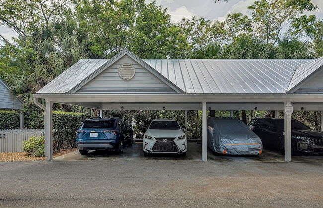 Waterfront Luxury Villa With Sunset Views And Boat Slip 3 Bedroom Townhouse by RedAwning - Foto 59