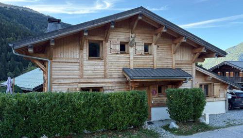 Individual chalet for up to 12 people maximum - Photo 2