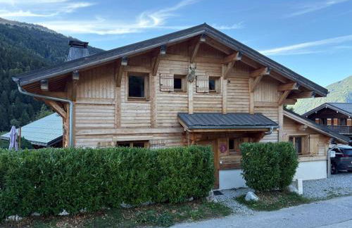 Individual chalet for up to 12 people maximum - Foto 2