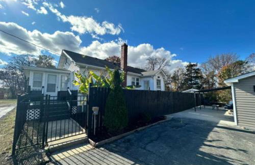 Two Dulles homes 1 price sleeps 16 w-EV parking - Foto 34