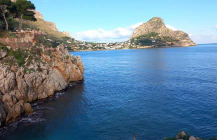 La Terrazza Solarium, in pieno centro 60m dalla stazione ferroviaria 700m dal mare - Foto 38