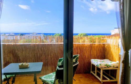 ¡Espectacular apto con vistas al mar con Wifi! - Foto 1