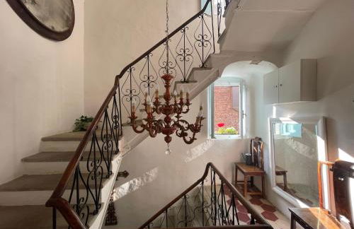 Magical Villa di Gioia Large 6-Bedroom Family Villa with Breathtaking views, Private Garden and Olive grove - in a Cool Village on the Umbria Tuscany Border - Foto 43
