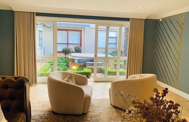 Or Tambo Airport Holiday Home - Foto 70