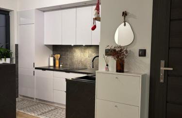 Przytulna kawalerka blisko centrum - Foto 4