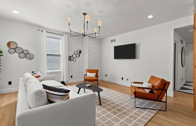 Wine Country Getaway | JZ Vacation Rentals - Photo 12