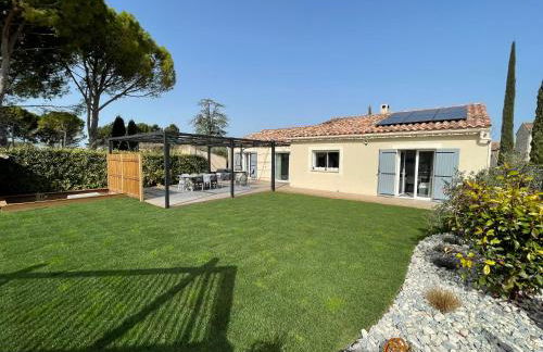 Maison climatisée avec grand jardin, piscine privée et Jacuzzi - Foto 5