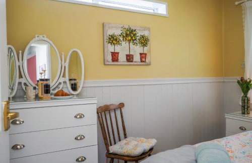 South Devon - River Dart Views - Free Parking - Pet Friendly - Photo 13