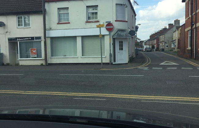 Superb Apartment With Sky Glass TV and Netflix - Foto 44