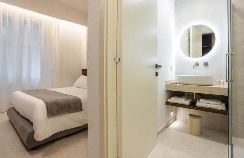 Nora's Suites - Photo 38